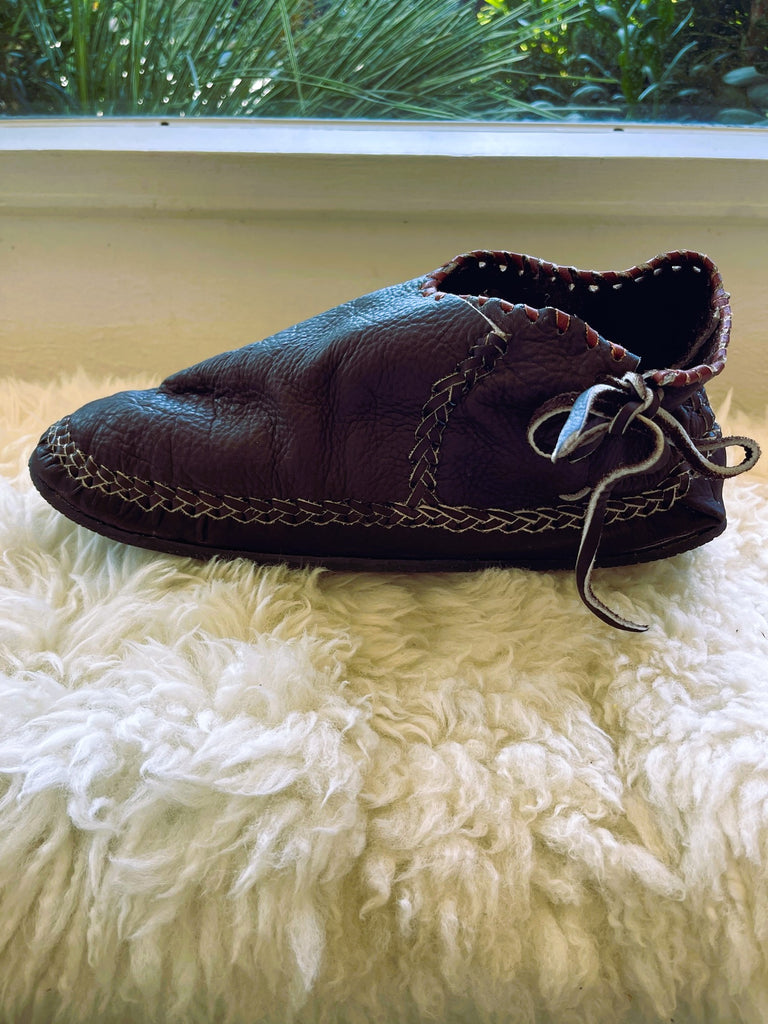 MEN'S LEATHER MOX "ZIG ZAG" MOCCASIN - HEATHERMARIE HEATON