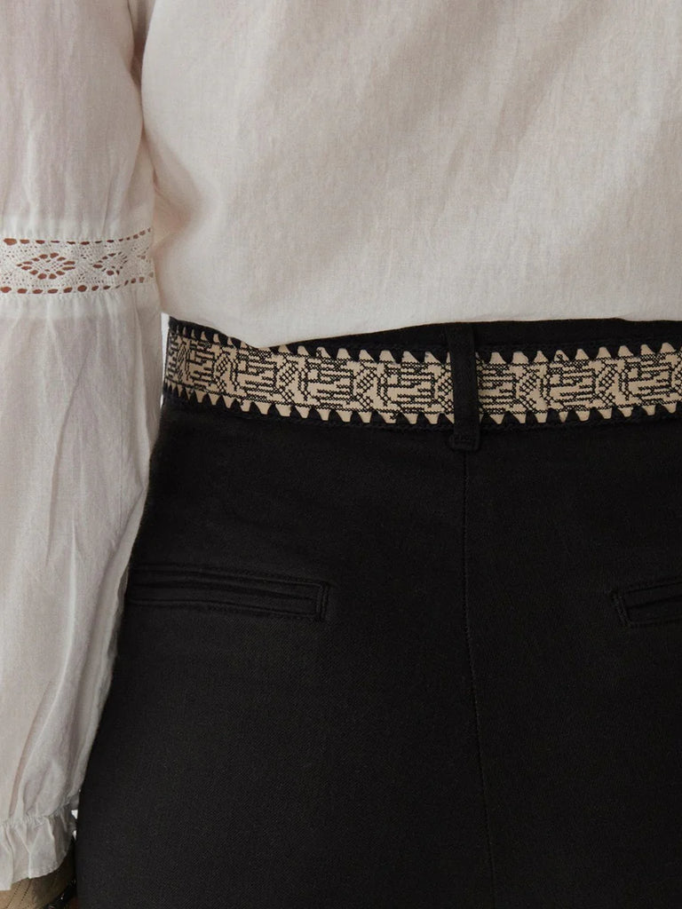 Labyrinth Belt - Embroidery Black & White  / Maison Hotel